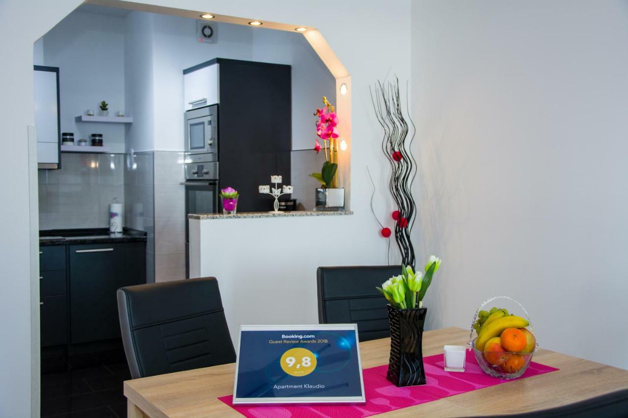 Apartment Klaudio Senj  Ngoại thất bức ảnh