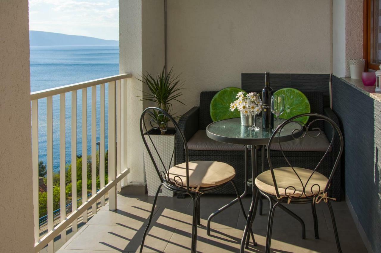 Apartment Klaudio Senj  Ngoại thất bức ảnh